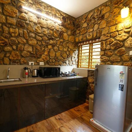 Tiyans Stone Castle Private Tea Villa Vagamon By Voye Homes Eksteriør billede