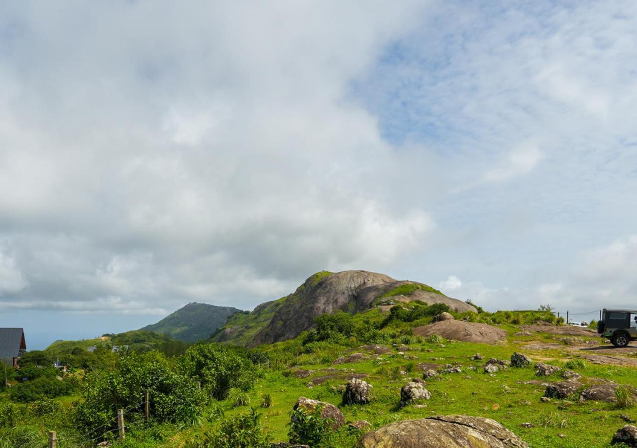 Tiyans Stone Castle Private Tea Villa Vagamon By Voye Homes Eksteriør billede
