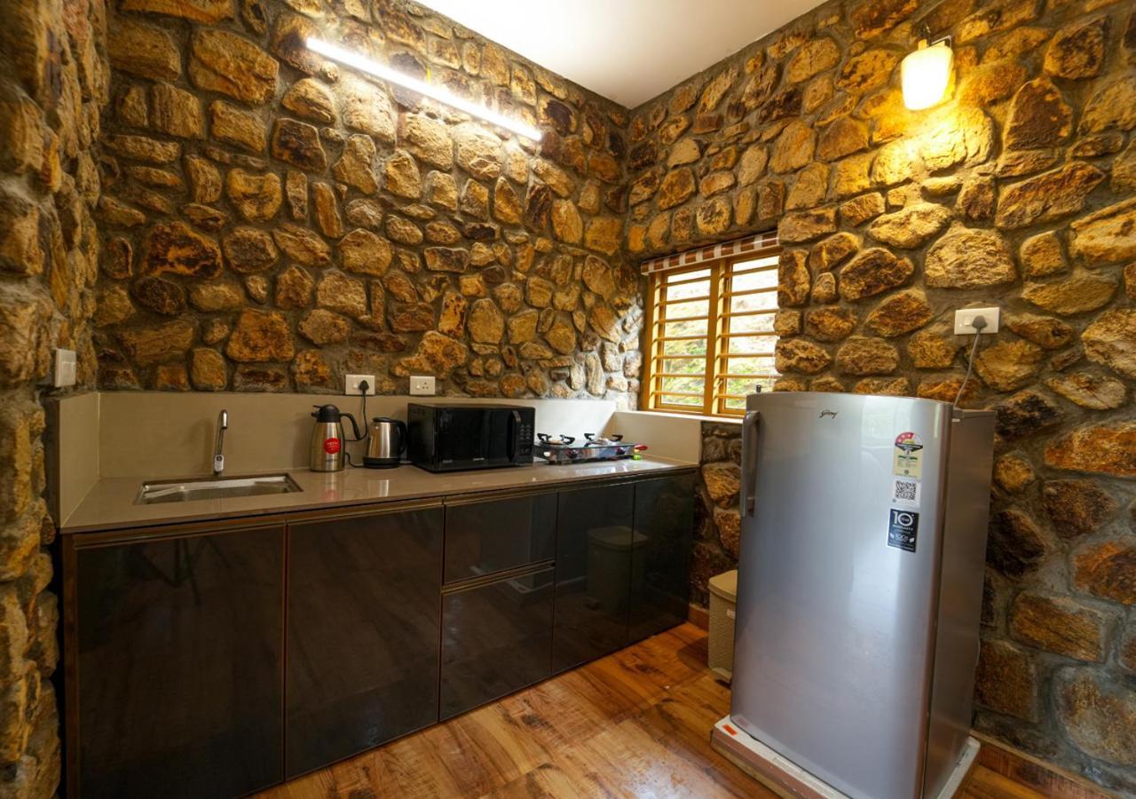 Tiyans Stone Castle Private Tea Villa Vagamon By Voye Homes Eksteriør billede